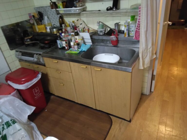 東京都大田区中央 キッチン排水水漏れ 流し台交換リフォーム